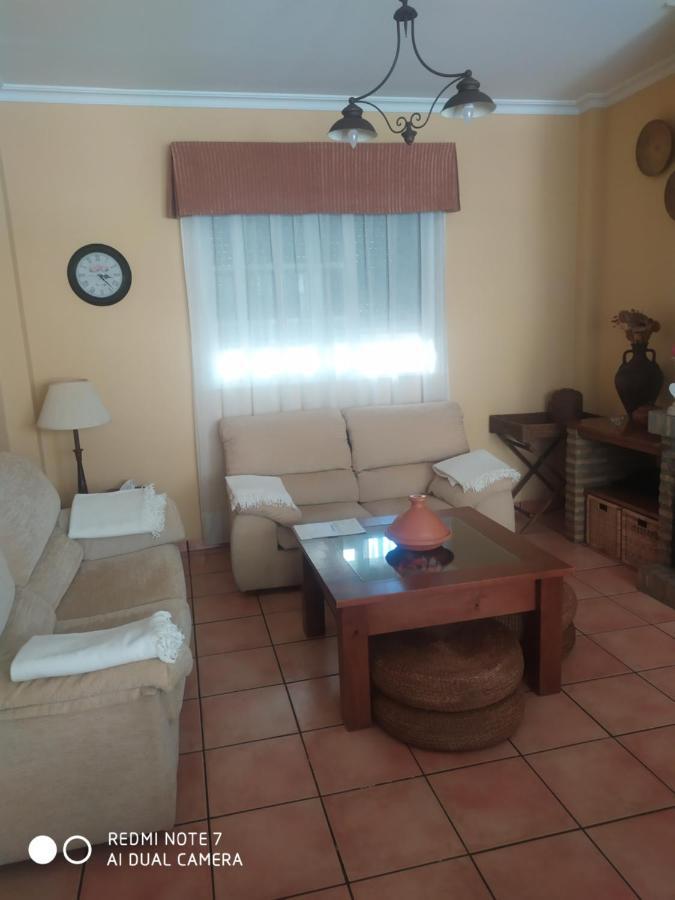 Chalet Con Encanto Villa Palomares del Rio Luaran gambar