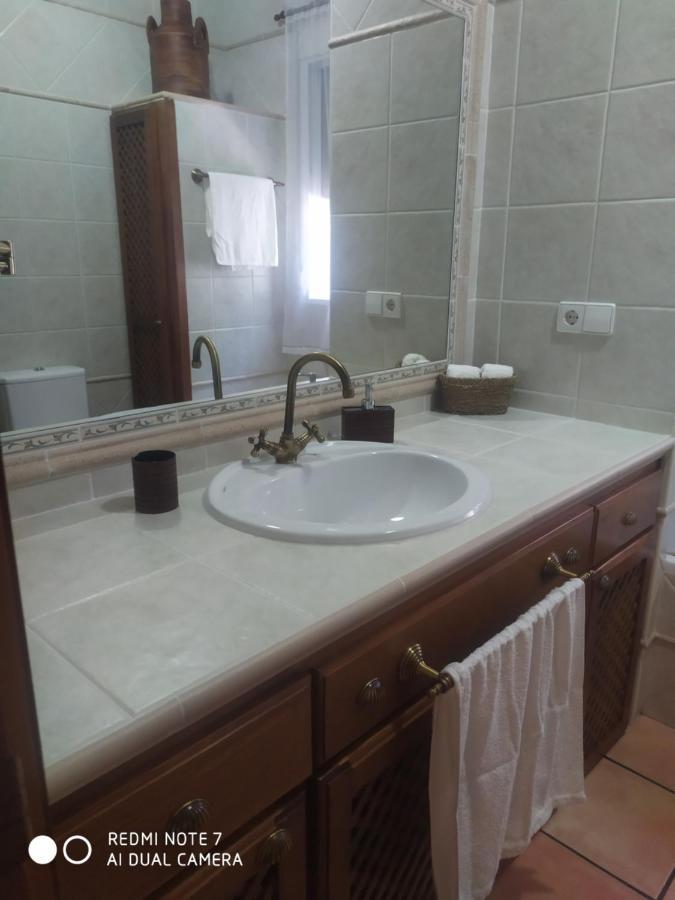 Chalet Con Encanto Villa Palomares del Rio Luaran gambar