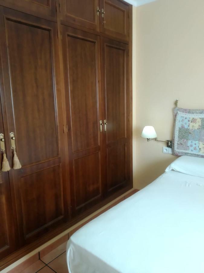 Chalet Con Encanto Villa Palomares del Rio Luaran gambar